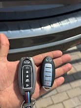 Infiniti Car Key Replacement Dubai | Car Locksmith Dubai Infiniti car key replacement Dubai β original and new Infiniti smart key comparison after replacement service